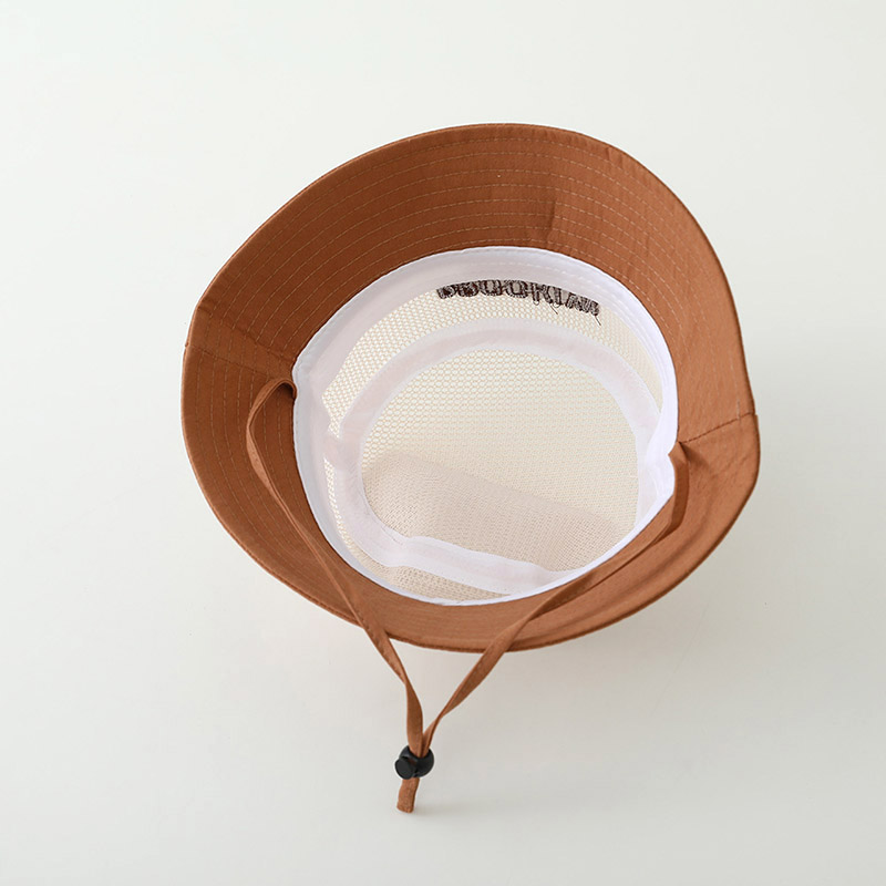 Met letters geborduurde babyzo - Summer Quotes recensie en prijs