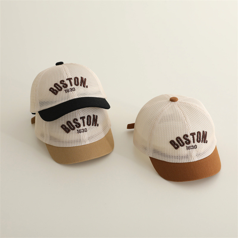 Letter geborduurde baby baseba - Summer Quotes recensie en prijs