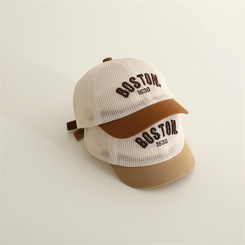 Letter geborduurde baby baseba - Summer Quotes recensie en prijs
